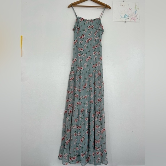 Lulu's Tiered Floral Maxi Dress - Picture 2 of 5